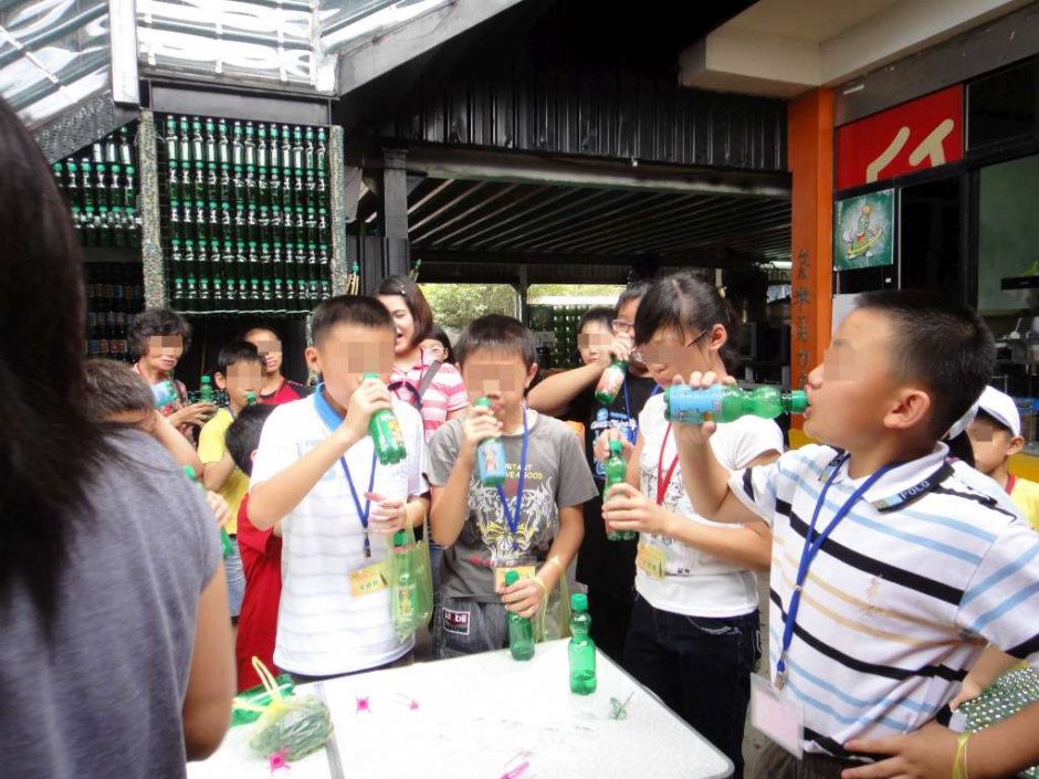 彈珠汽水DIY 攝影：大補內彈珠汽水觀光工廠