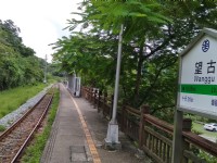 望古車站<br/> 攝影：Lu