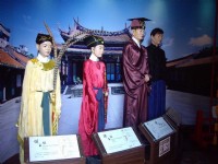 古代學生的服裝<br/> 攝影：老山羊部落格