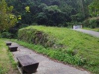 峭壁步道<br/> 攝影：Eva隨手拍