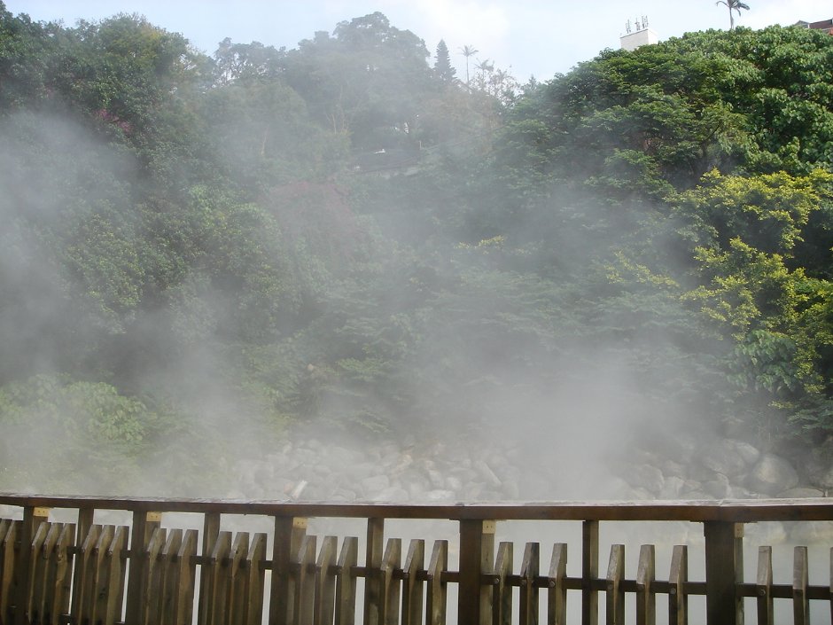 熱氣瀰漫 攝影：余燕鳳
