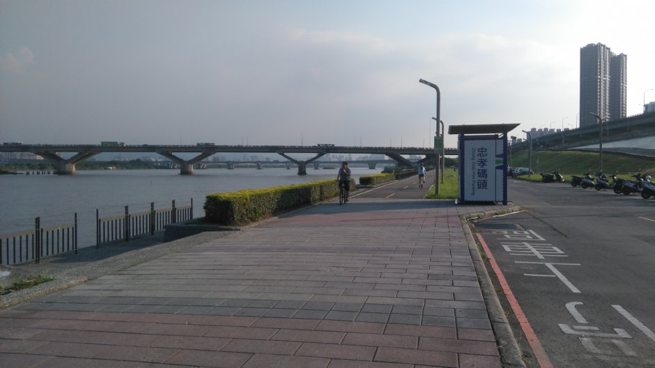 二重環狀自行車道 攝影：Lu