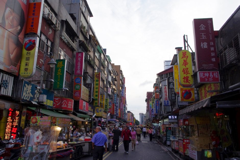 廣州街夜市 攝影：Eva隨手拍