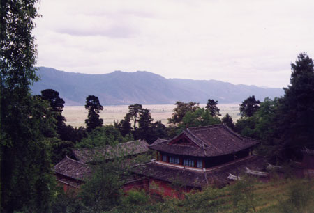 玉峰寺-01 攝影：台灣中國旅行社