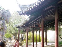 迂迴的亭廊<br/> 攝影：孫菽蔓