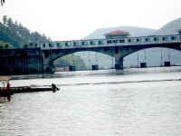 富春桃源-岩石嶺水庫<br/> 攝影：顧穎
