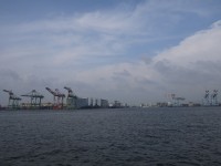 高雄港<br/> 攝影：三井