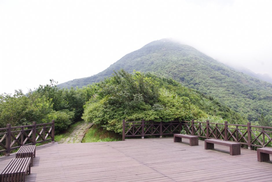 雞隆山登山步道 攝影：Eva隨手拍