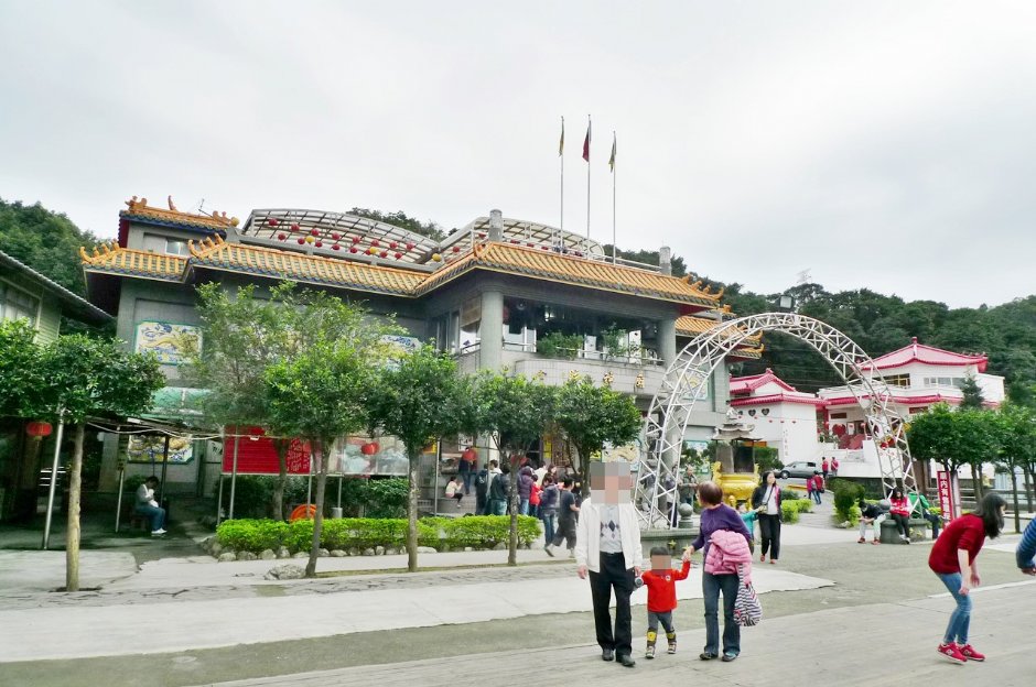 位於萬里區的金山財神廟擁有出名的「求才三寶」 / Eva隨手拍 提供